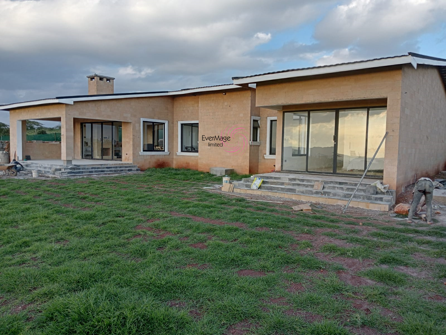 Private 3 Bedroom Residential Unit In Kajiado County – Master Ensuite With DSQ