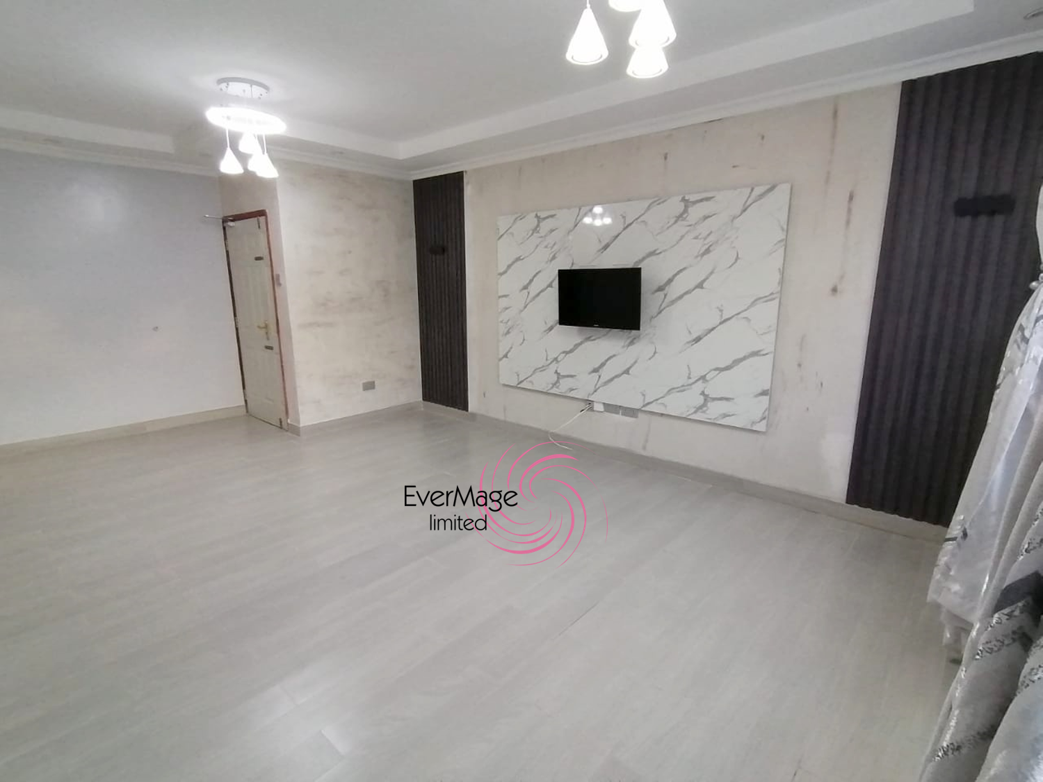 EPOXY VS. TILES: WHAT IS BEST FOR YOU? image